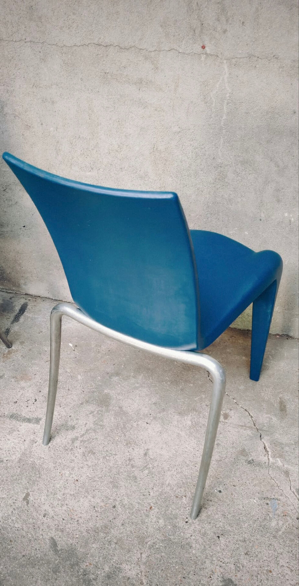 Set of 4 Louis 20 chairs by Stark for Vitra