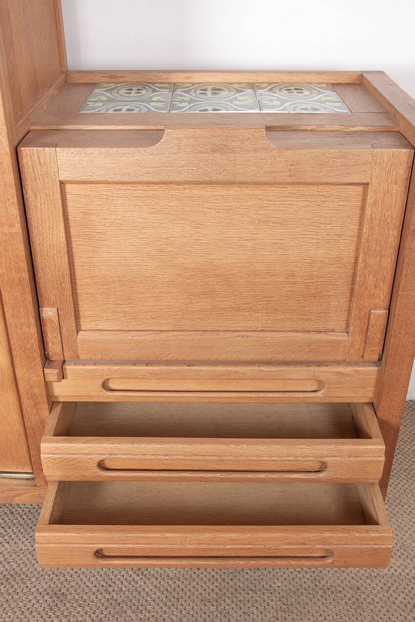 Solid oak buffet and faience, Guillerme and Chambron for your home,