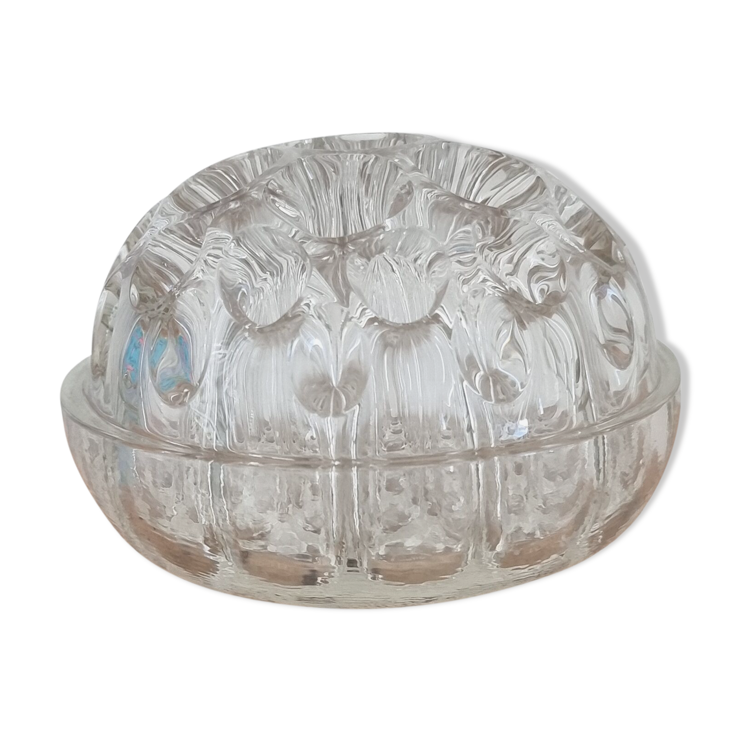 Pique ancient flowers