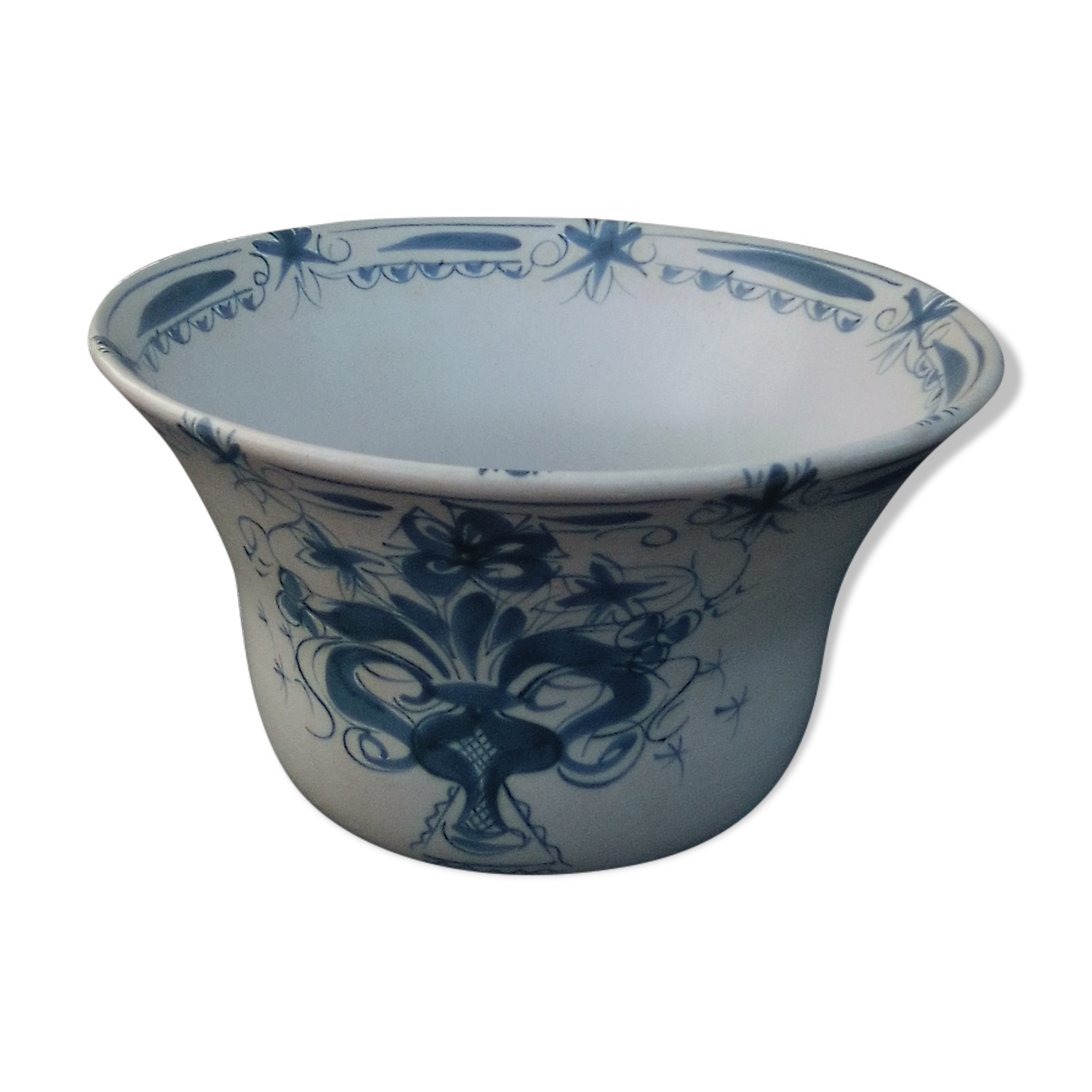 Bowl in Quimper keraluc earthenware diam 31 cm H 17 cm