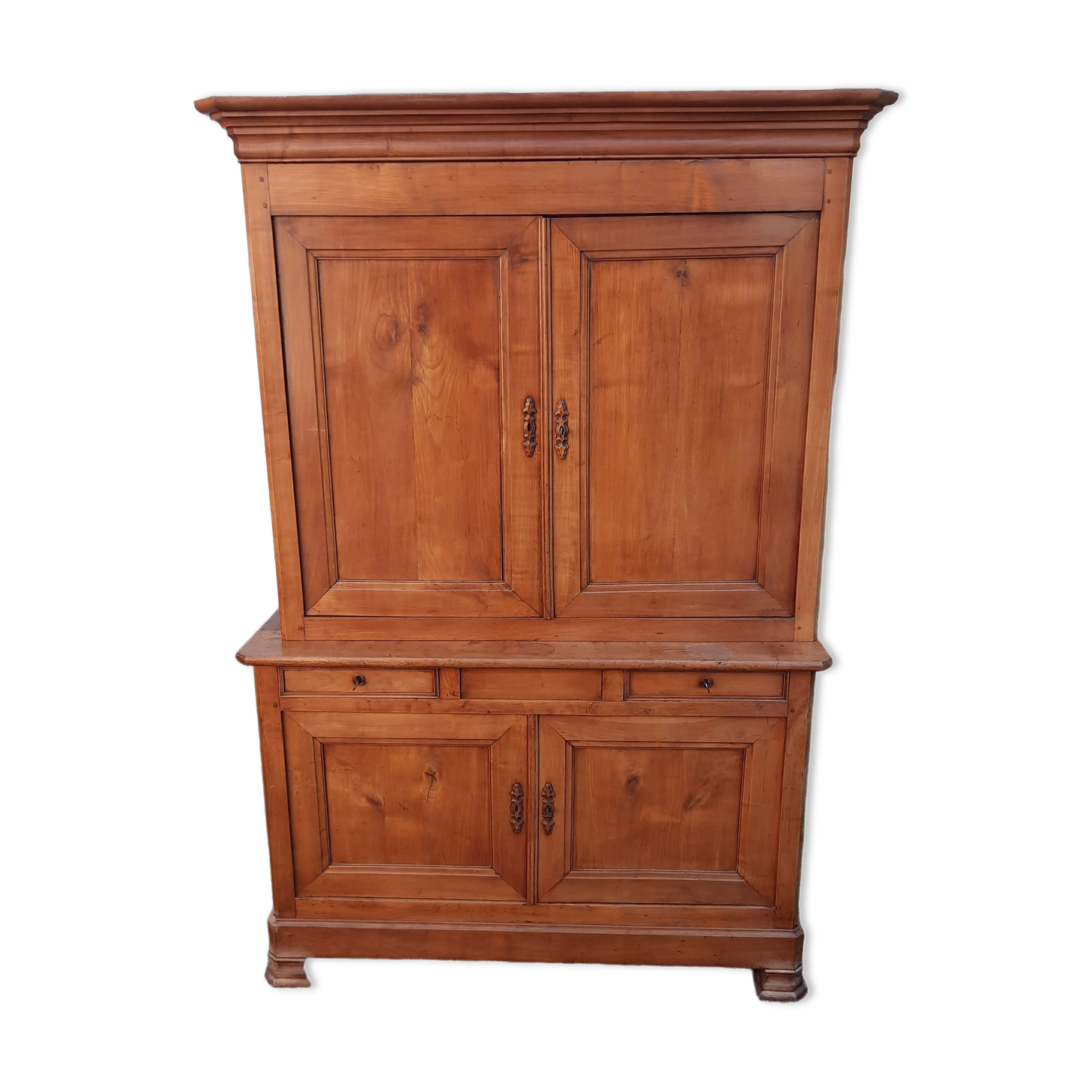 Louis Philippe dresser