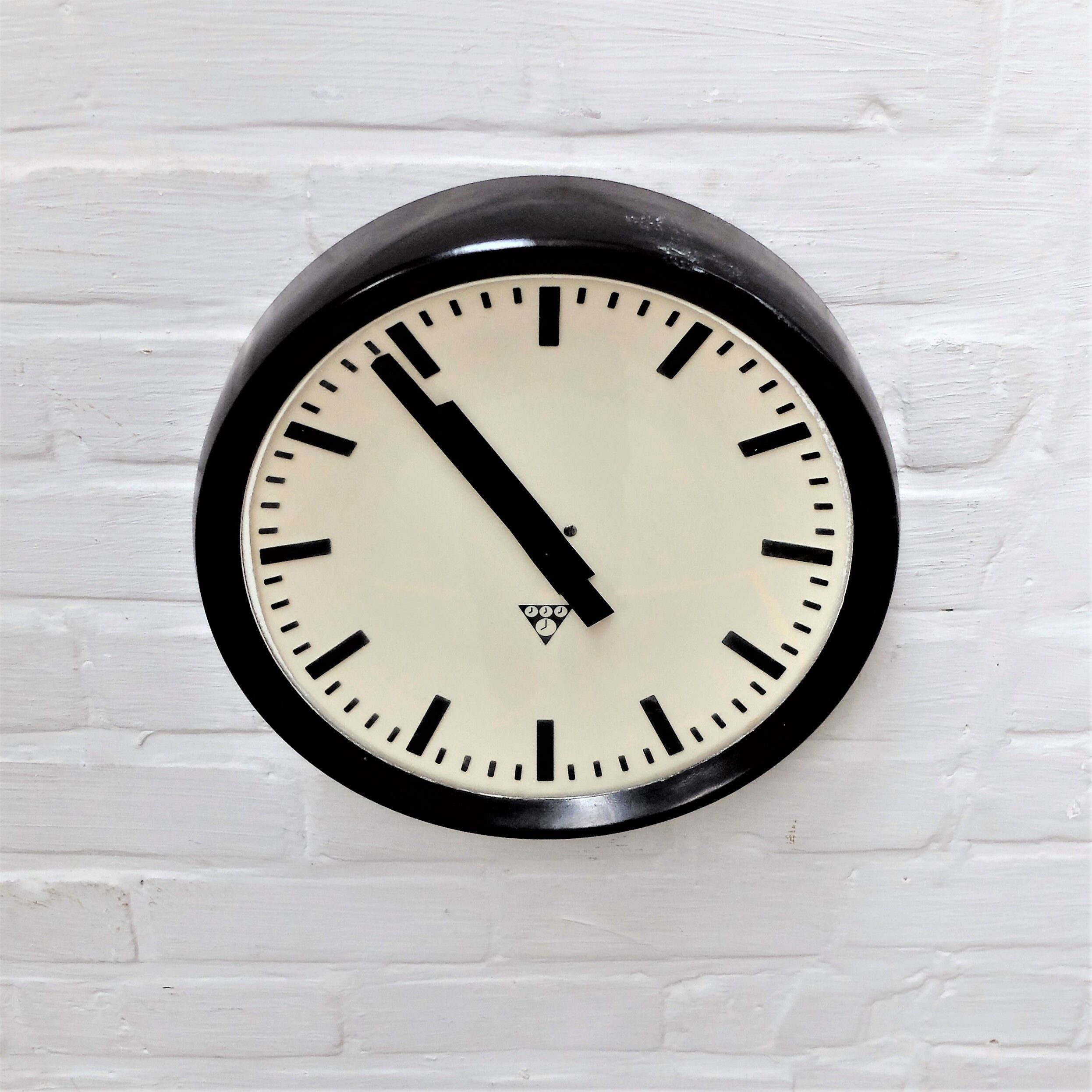 Industrial bakelite wall clock