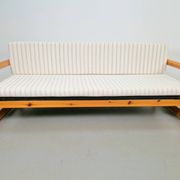 Scandinavian Modern Pine Daybed, 1970s