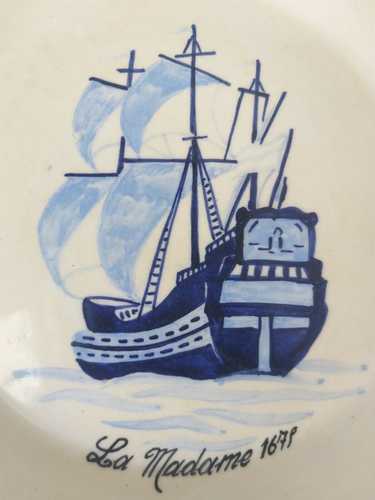 Plate hb quimper boat la madame 1678 rv f1 d5589 lisere bleu