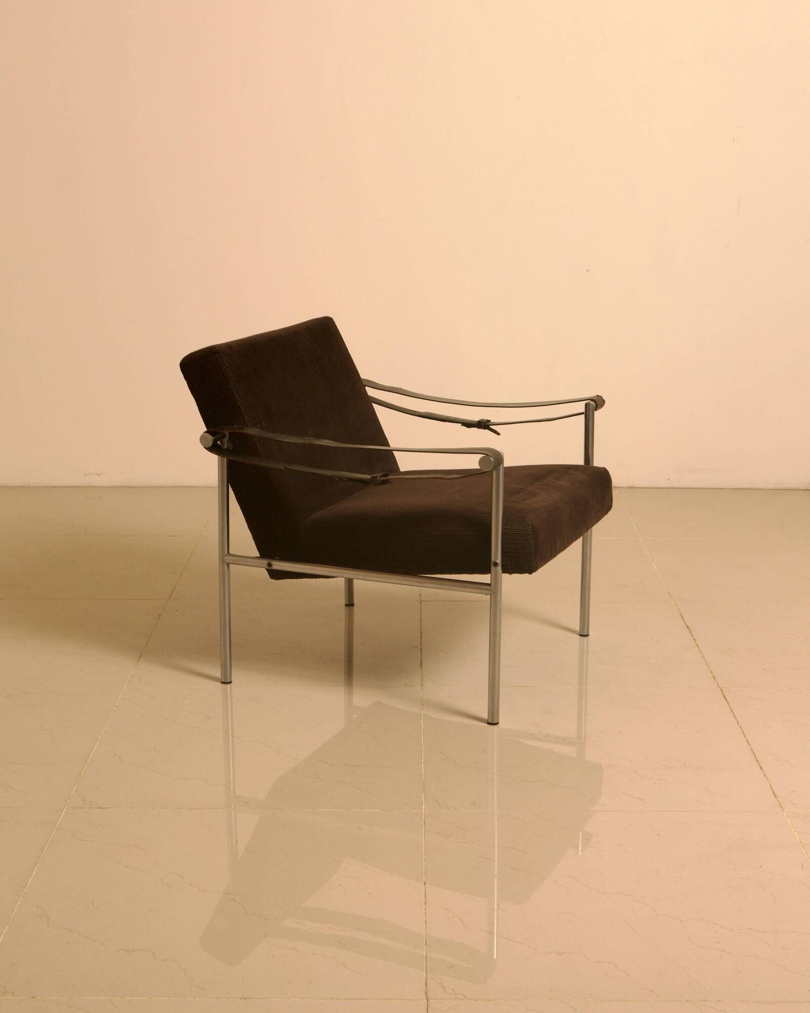 "SZ38" armchair in brown velvet by Martin Visser and Dick van der Net for
