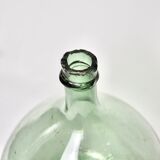 Lady lady round jeanne