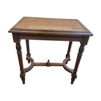 Piano bench