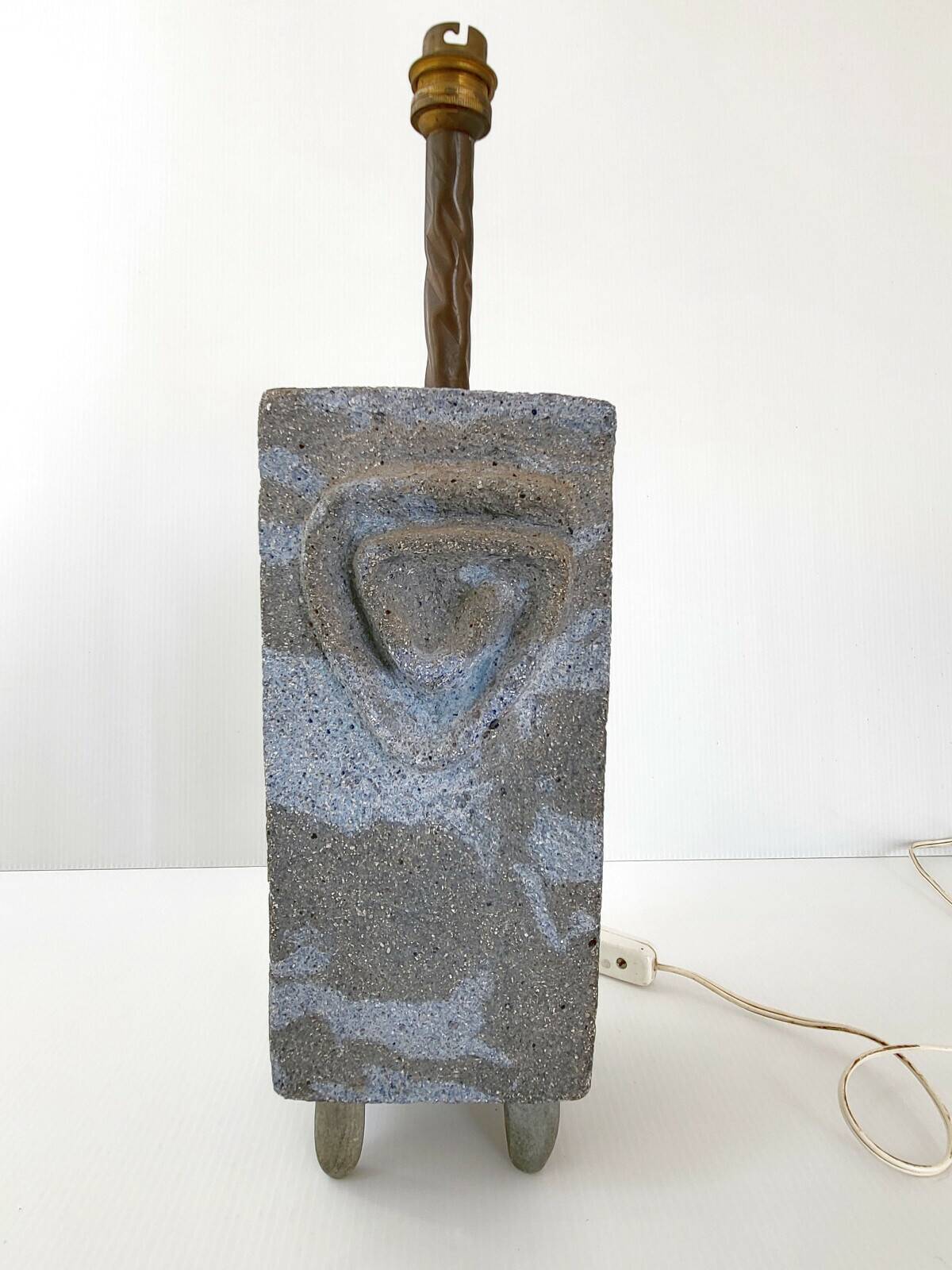 Vintage 1970s table lamp in cement & stones
