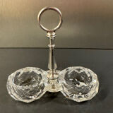 Salière double en cristal taillé signée Baccarat avec monture en métal