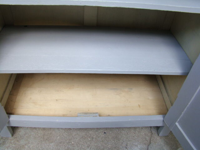 Former Parisian buffet