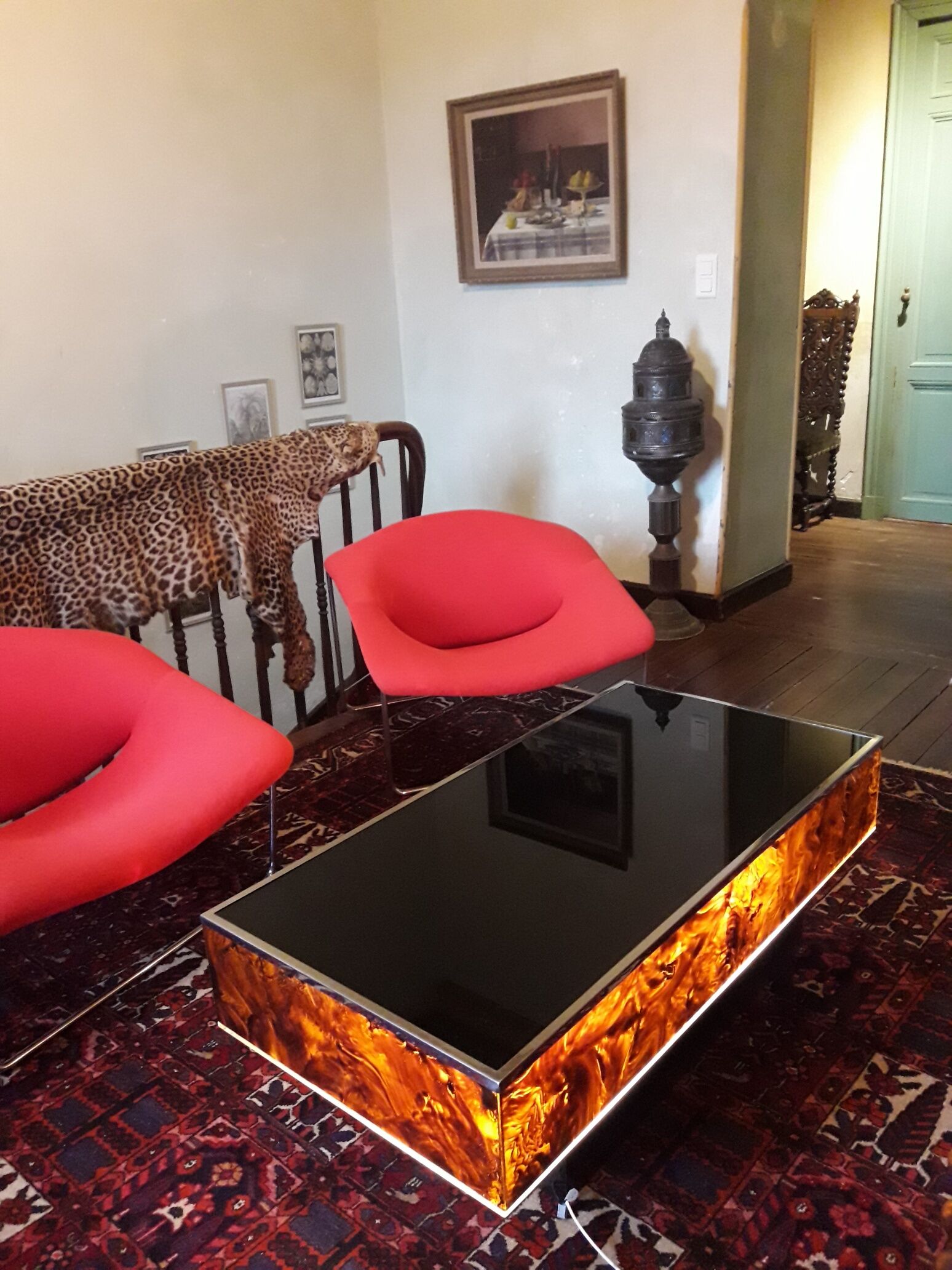 Large light low table 70s