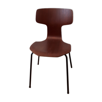 Hammer chair by Arne Jacobsen for  Fritz Hansen