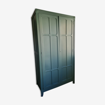 Parisian wardrobe green sage interior ouatine