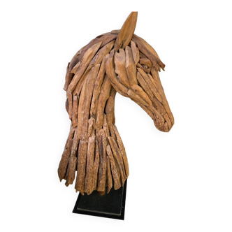 Tête de cheval en bois flotté