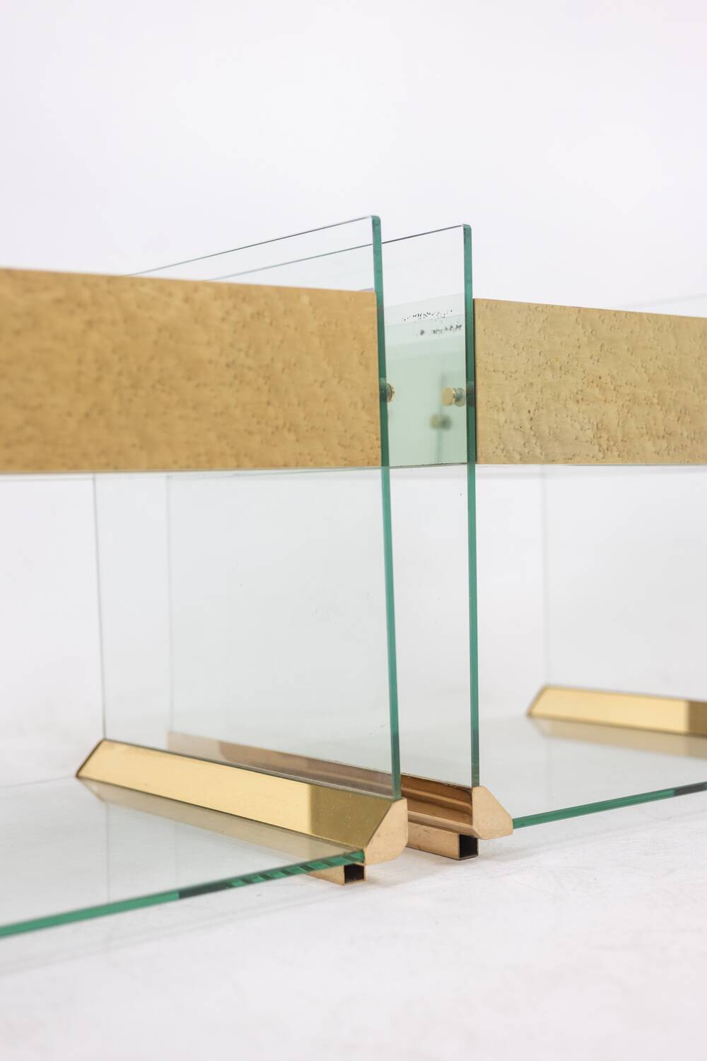 Pair of bedside tables or sofa ends in brass, glass and mirror. 1970s.