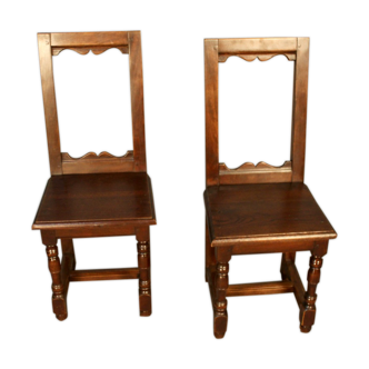 Pair of small lorraines chairs