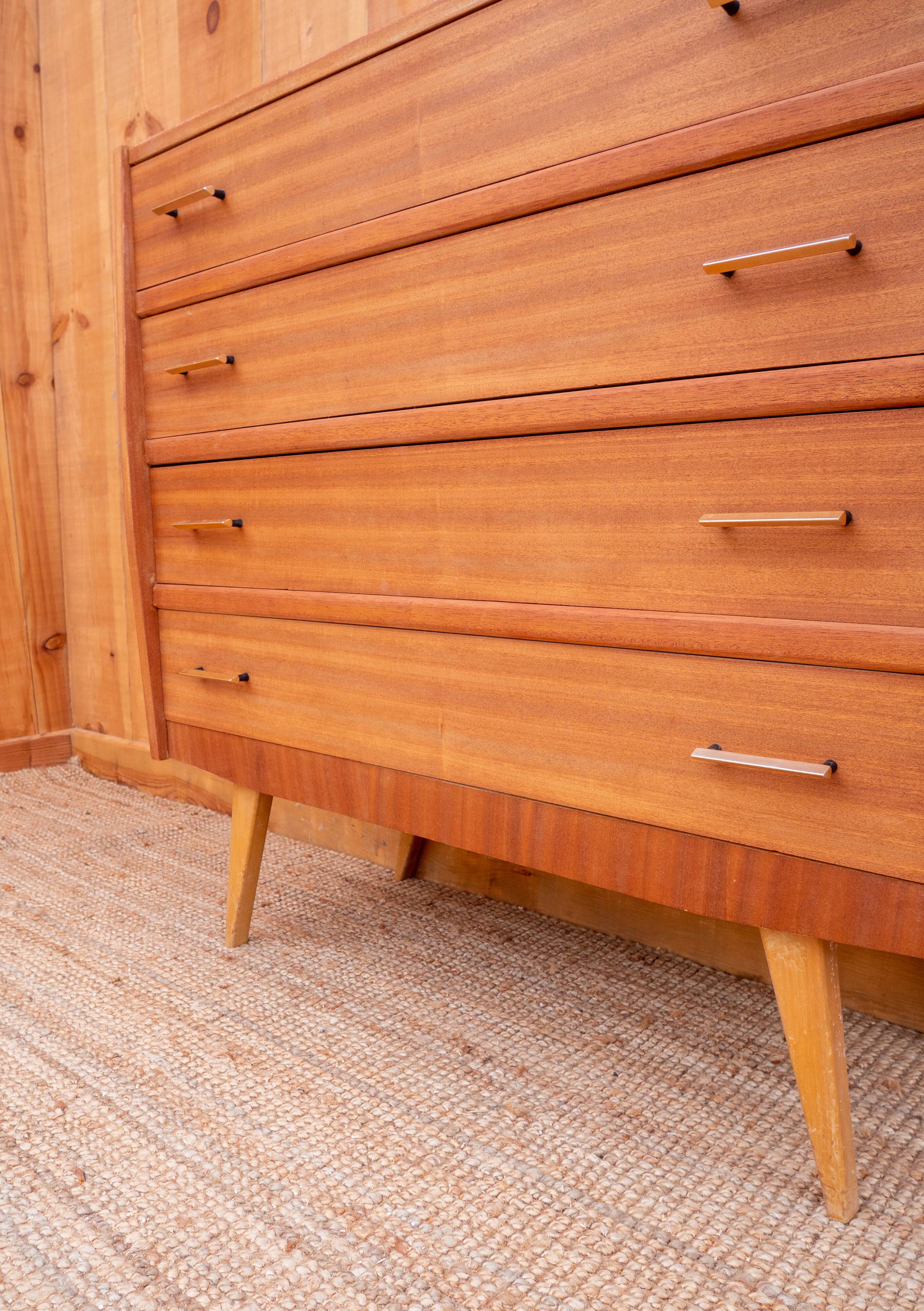 Compass feet chest of drawers