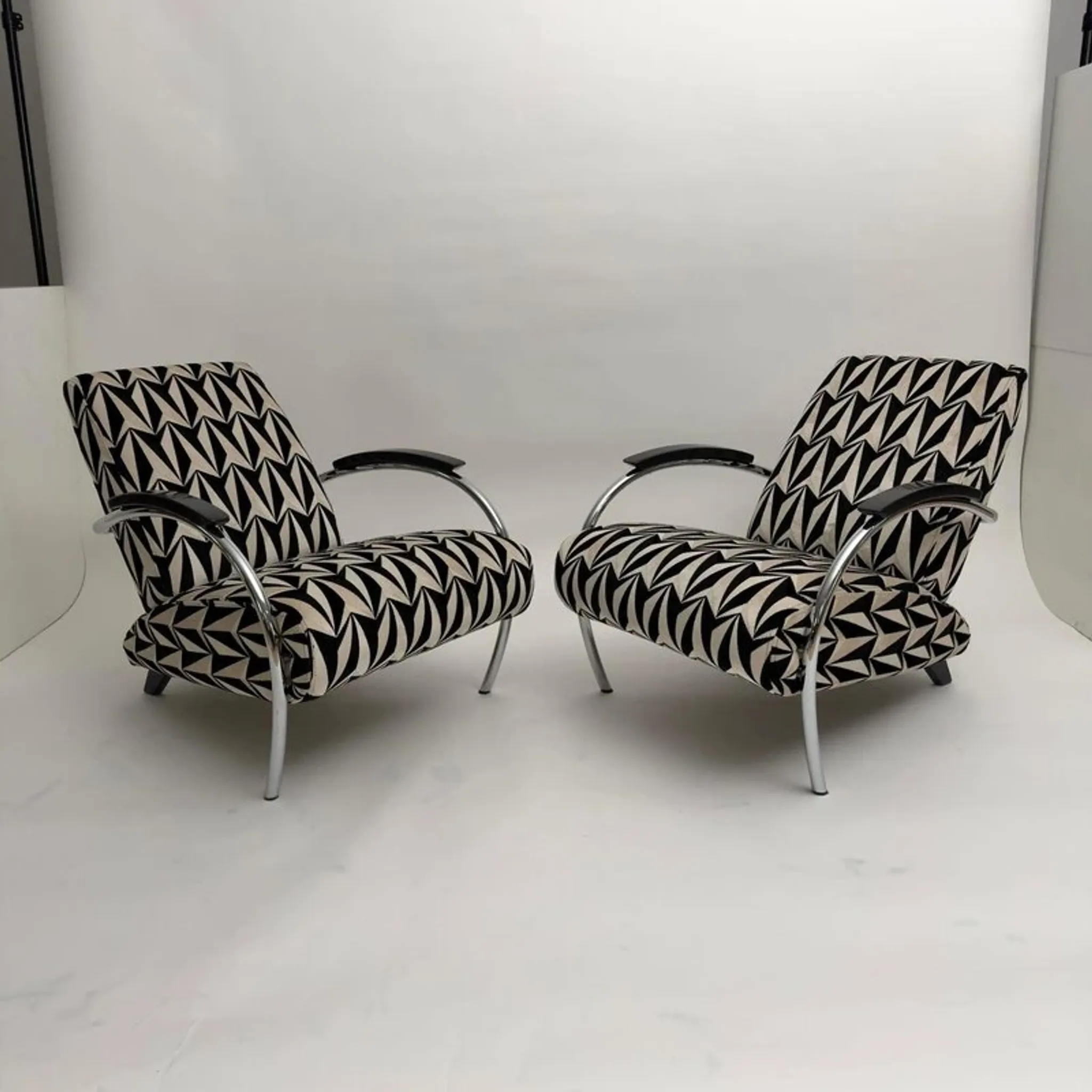 Tubular steel armchairs  by Gelderland, Netherlands, 1990, set of 2