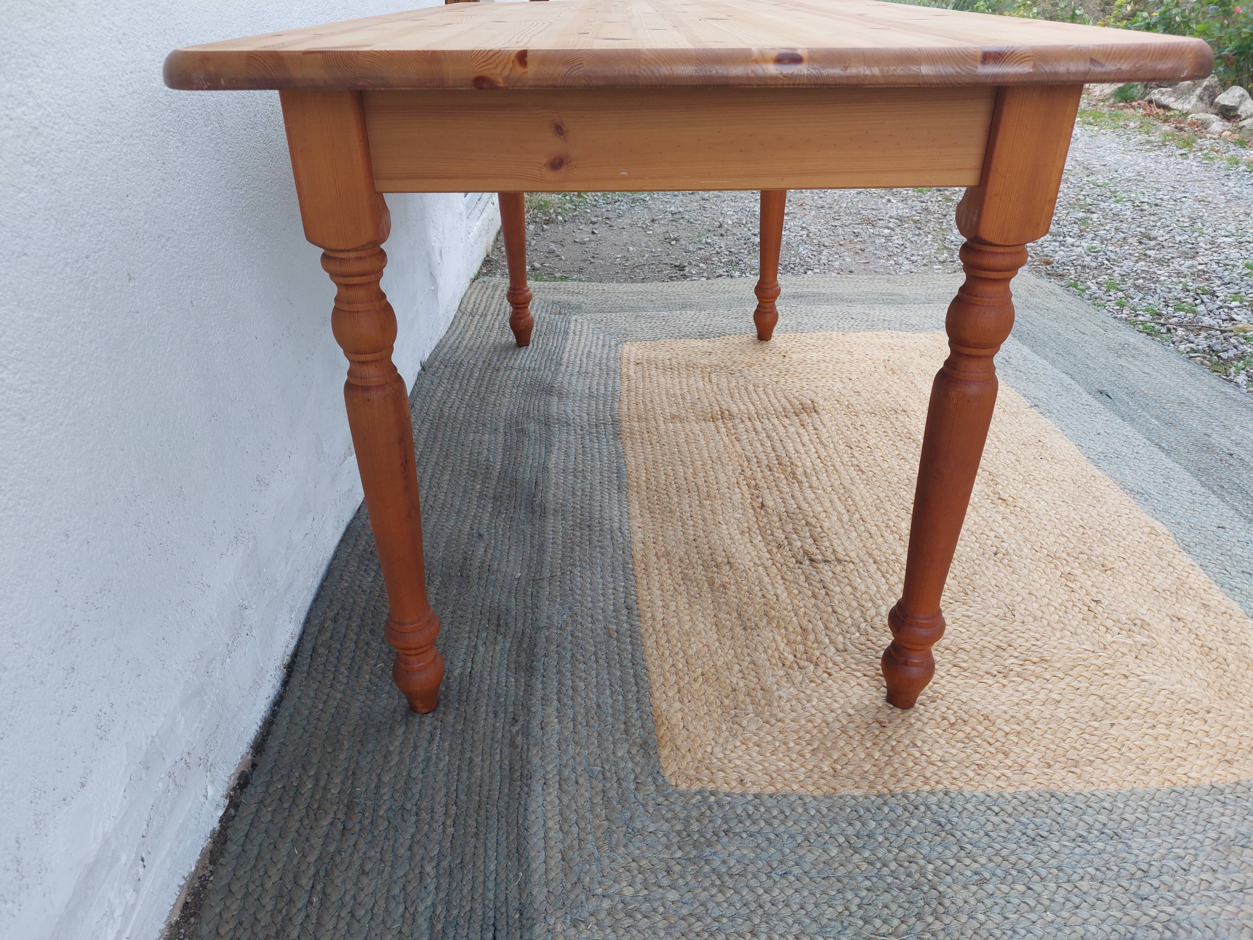 large table or wooden desk, removable legs
