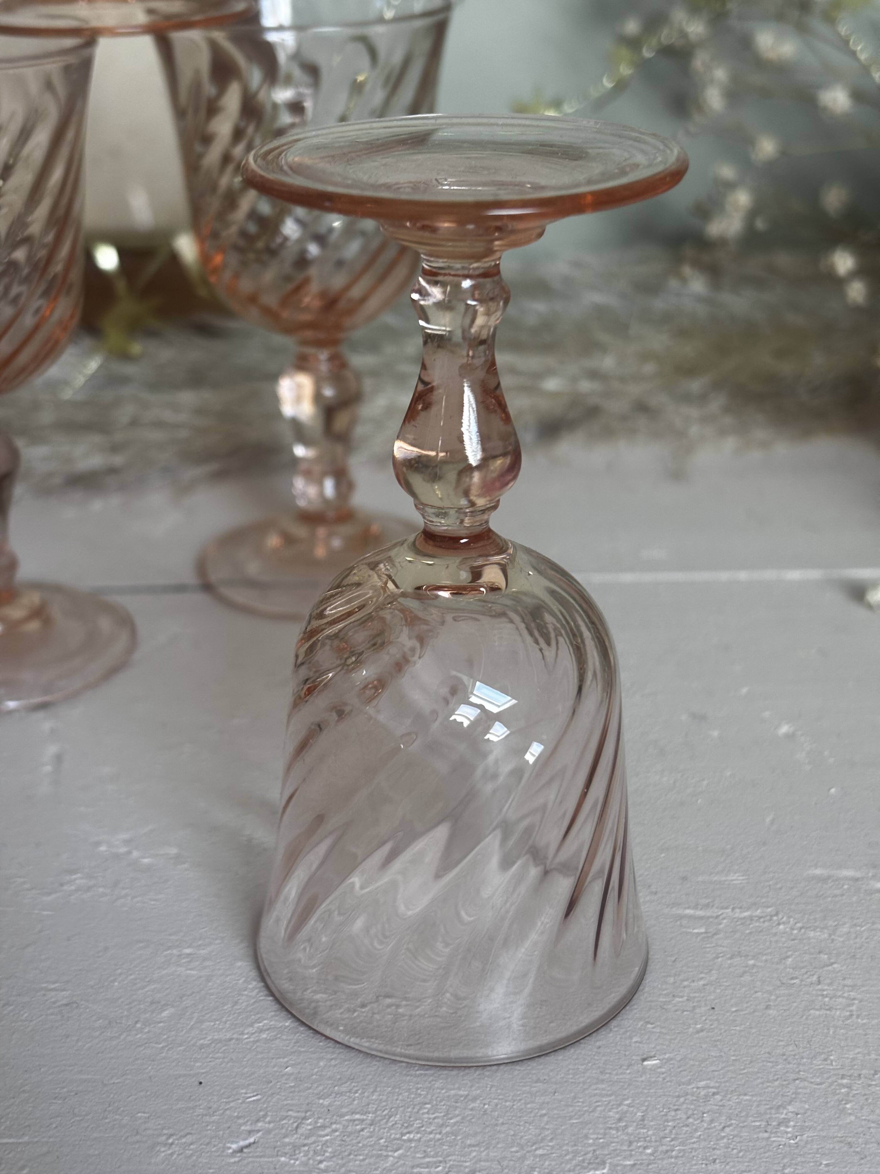 Lot de 8 verres à liqueur vintage Rosaline