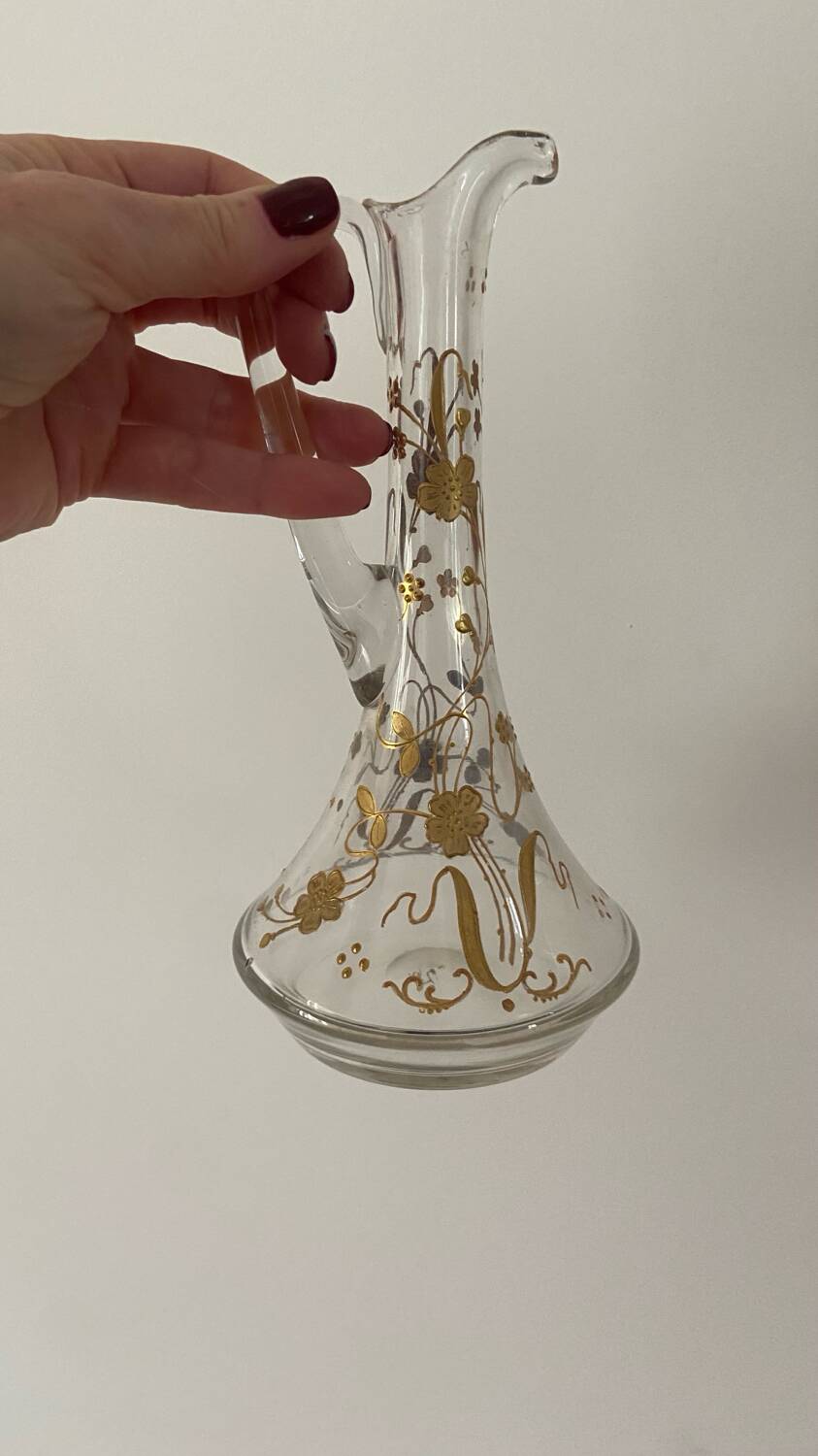 Small old enameled carafe / soliflore