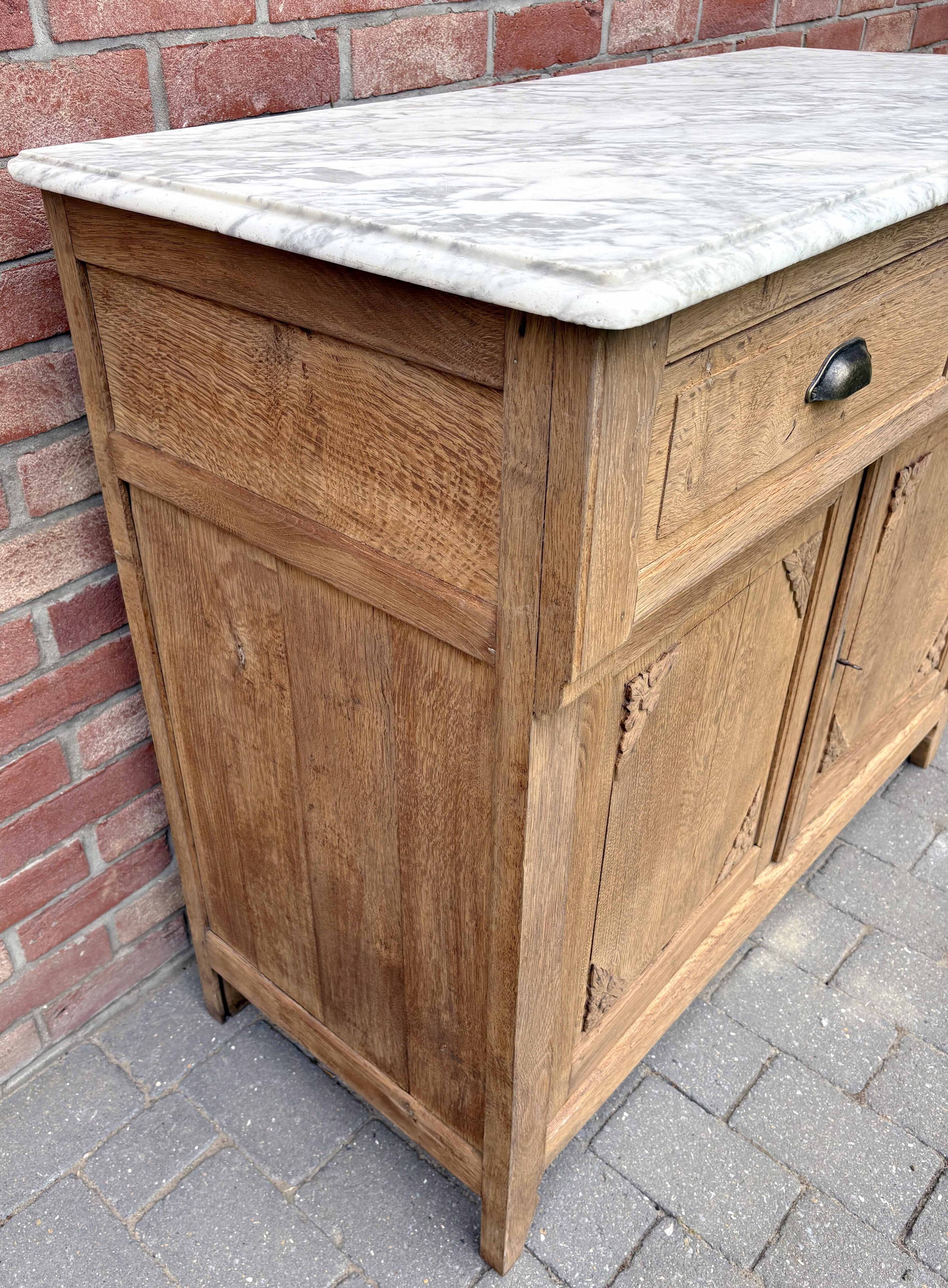 Antique Parisian buffet in oak and Carrara marble