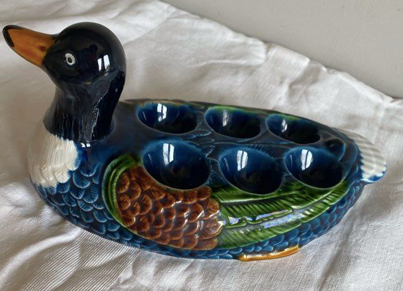 Vintage cockroach duck