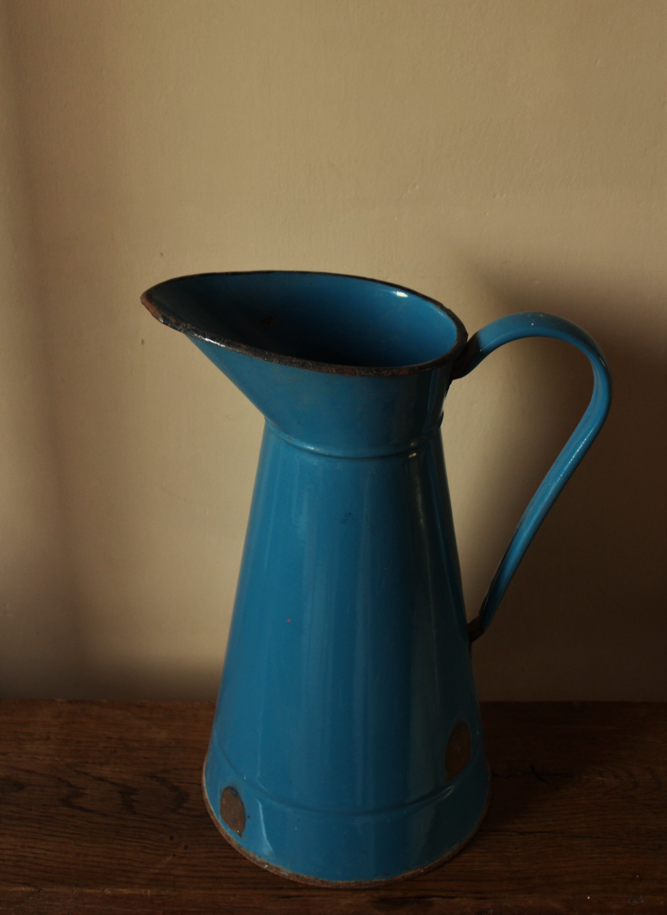 Broc oil blue enamelled sheet metal