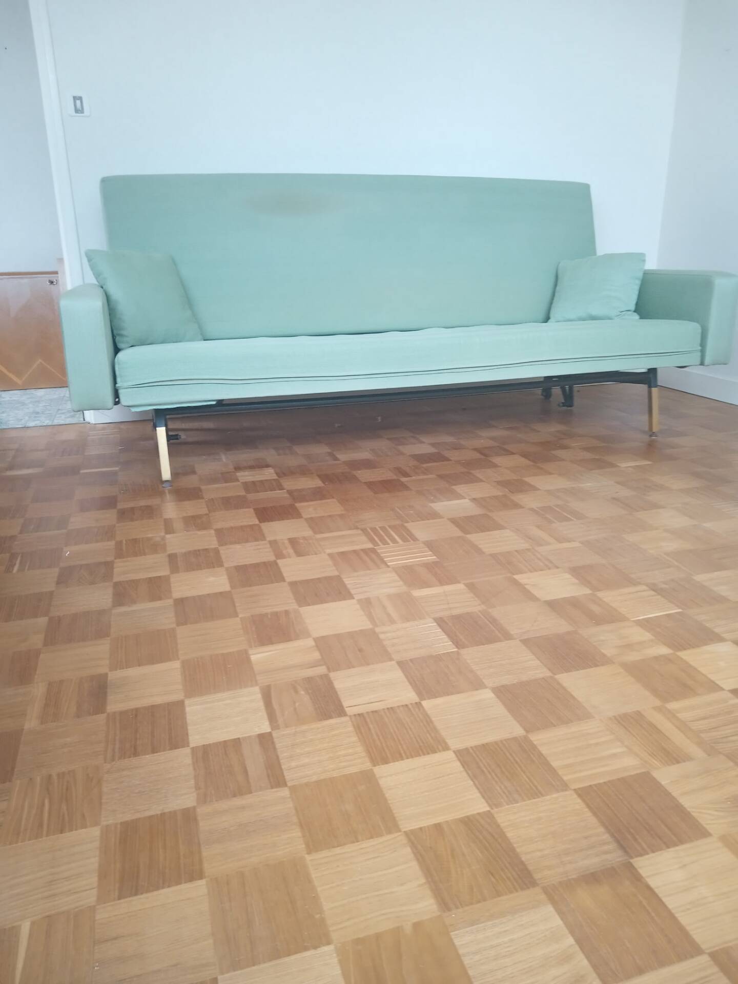 Vintage sofa bed