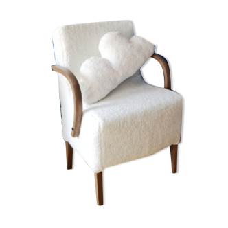 Armchair completely redone fabrics moumoute and its matching rectangular cushion