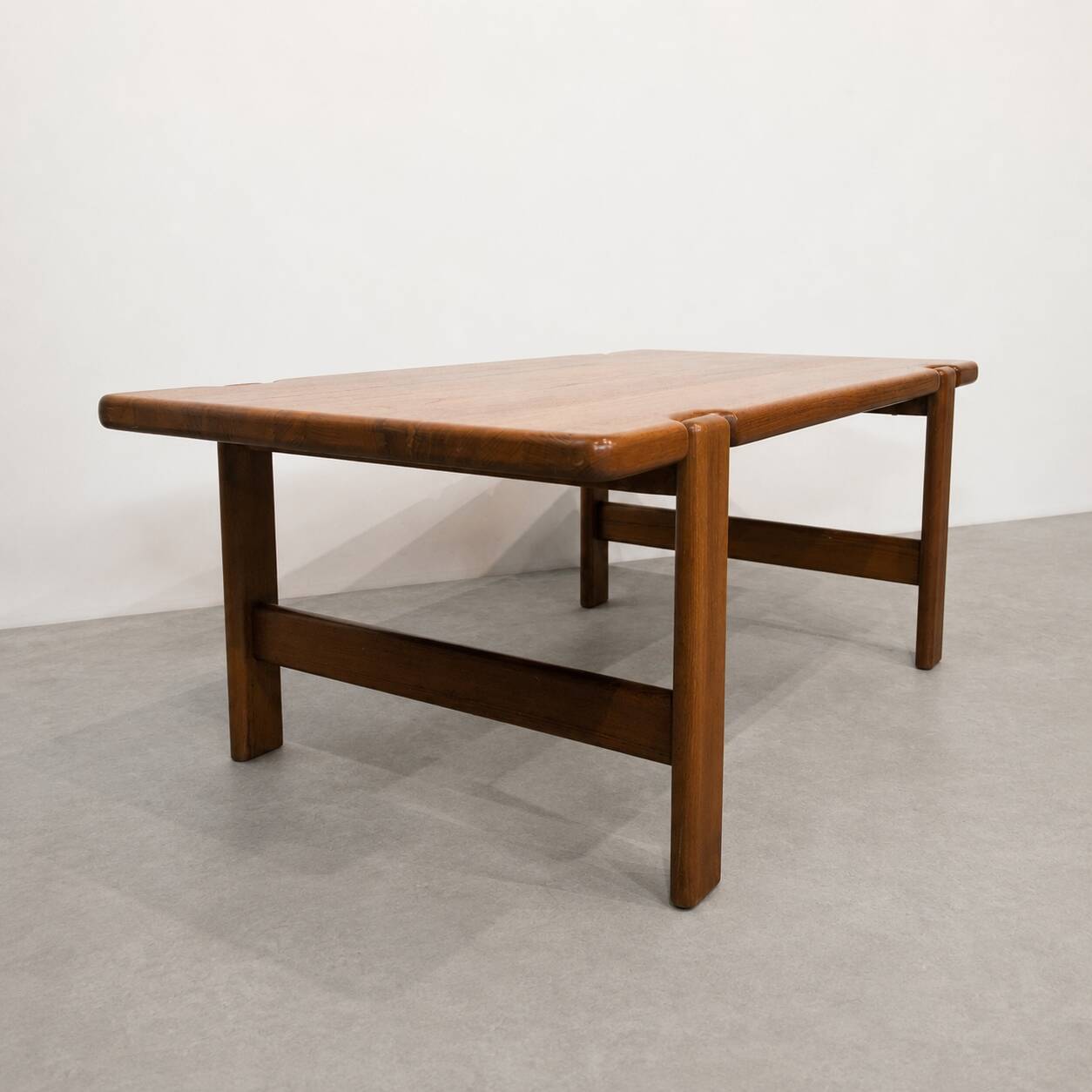 Vintage Danish coffee table in solid teak.