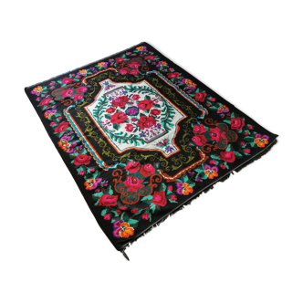 Moldovan kilim carpet