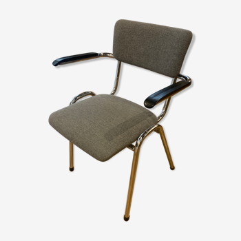 Gispen Bauhaus 207 chair with grey armrests