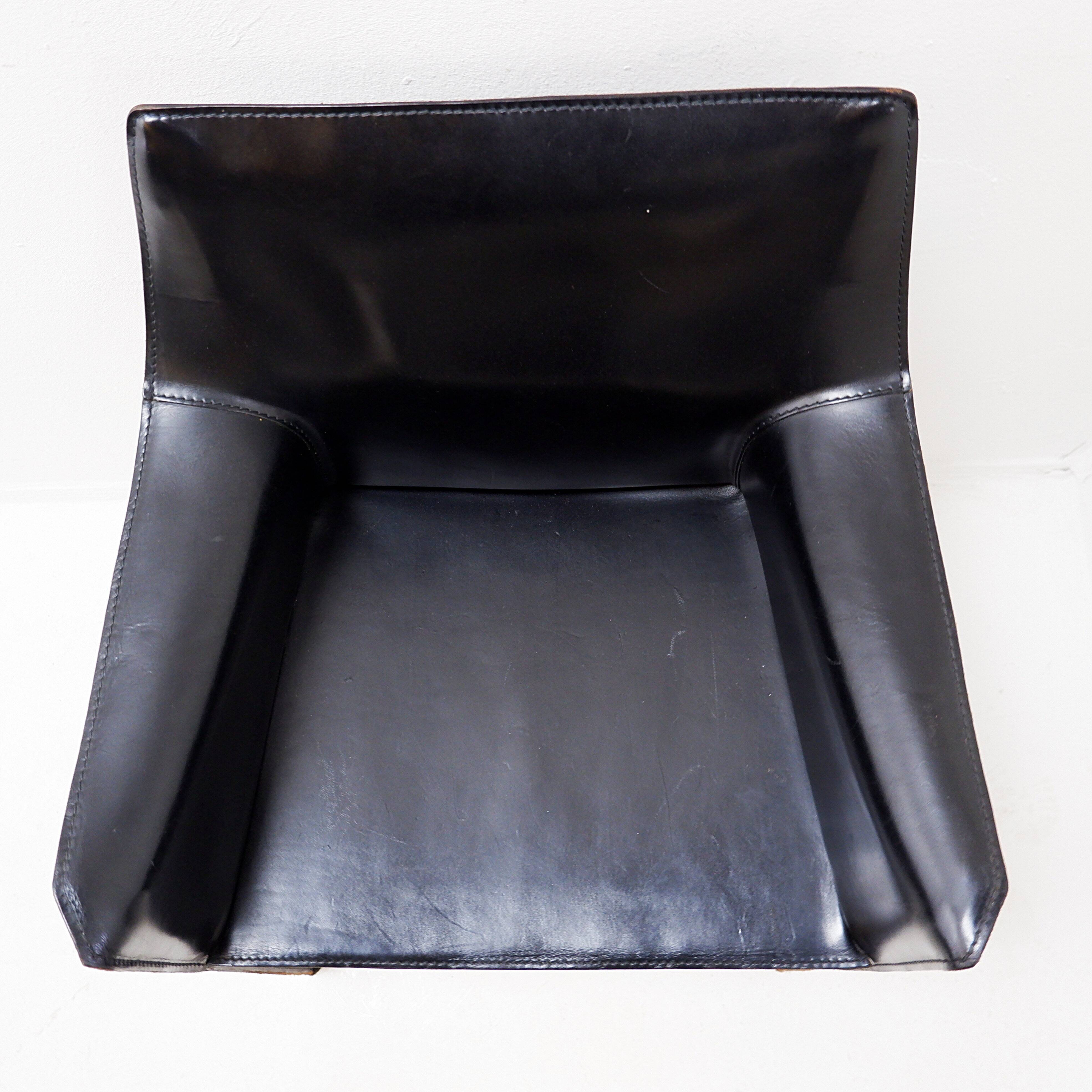 Set of 4 'Cab 413' chairs with armrests by Mario Bellini for Cassina - 1970s
