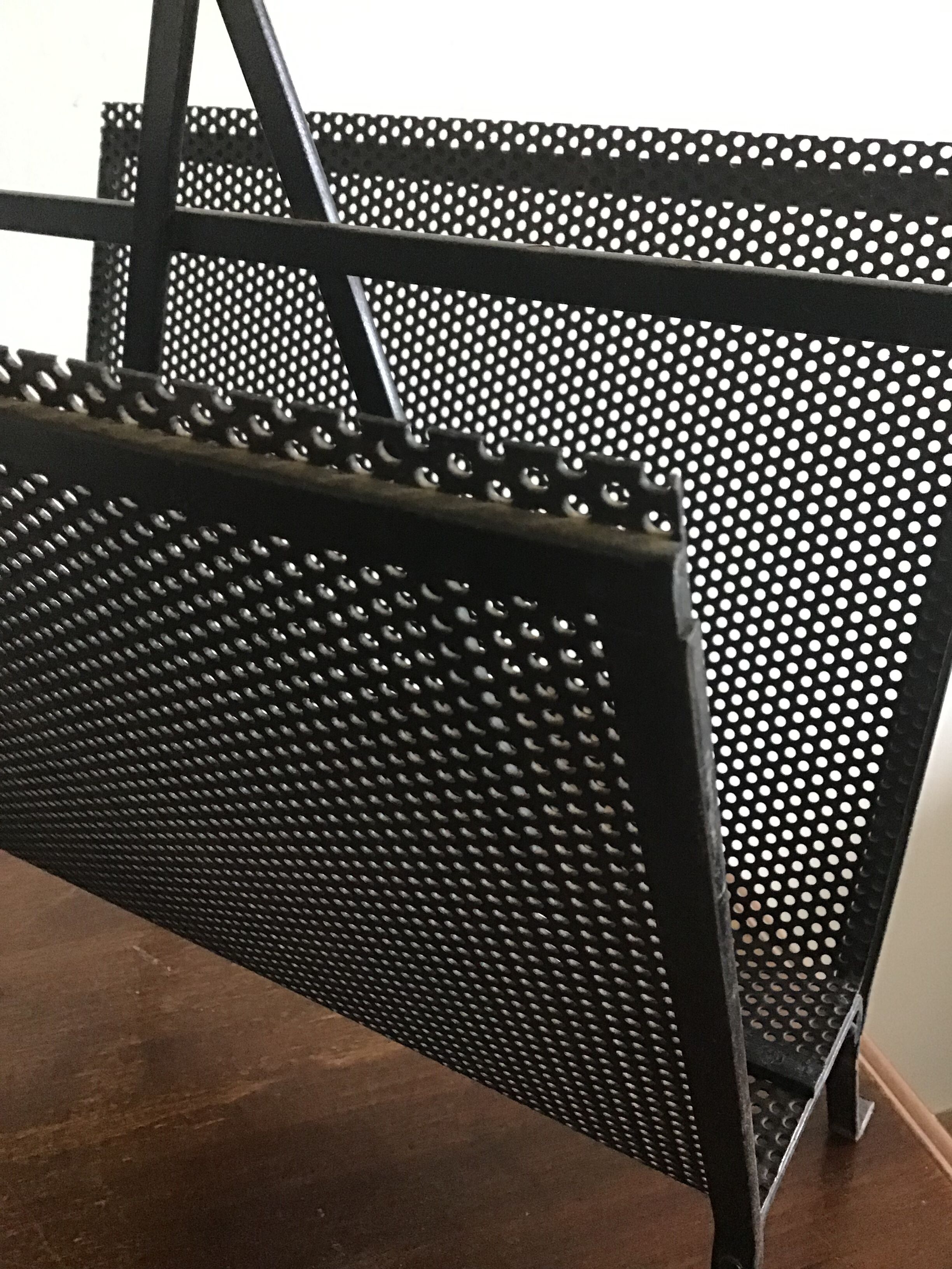 Matégot Mathieu magazine rack