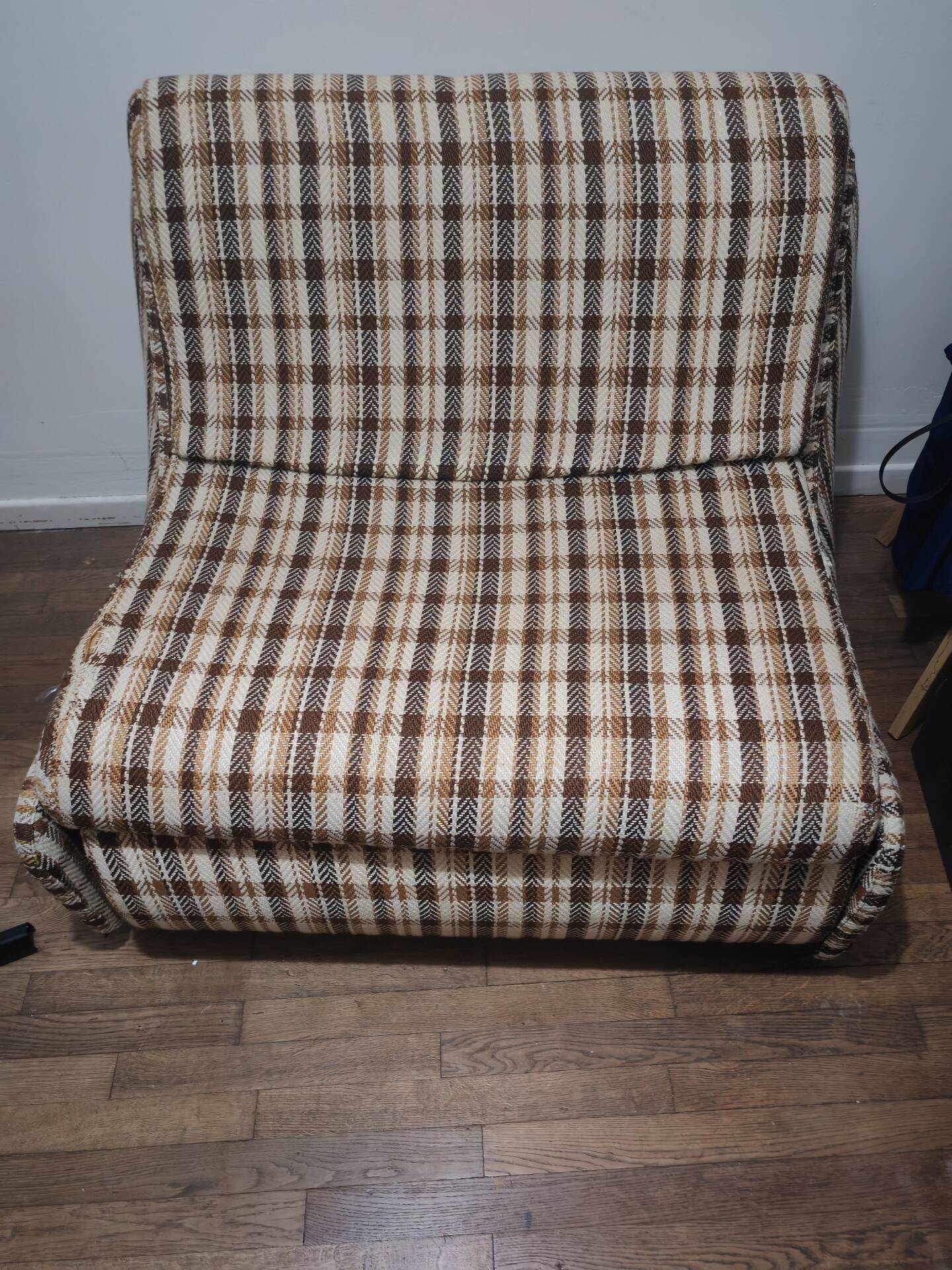 Convertible armchair from the 70s/80s.