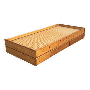 Daybed en pin avec tiroirs, années 50