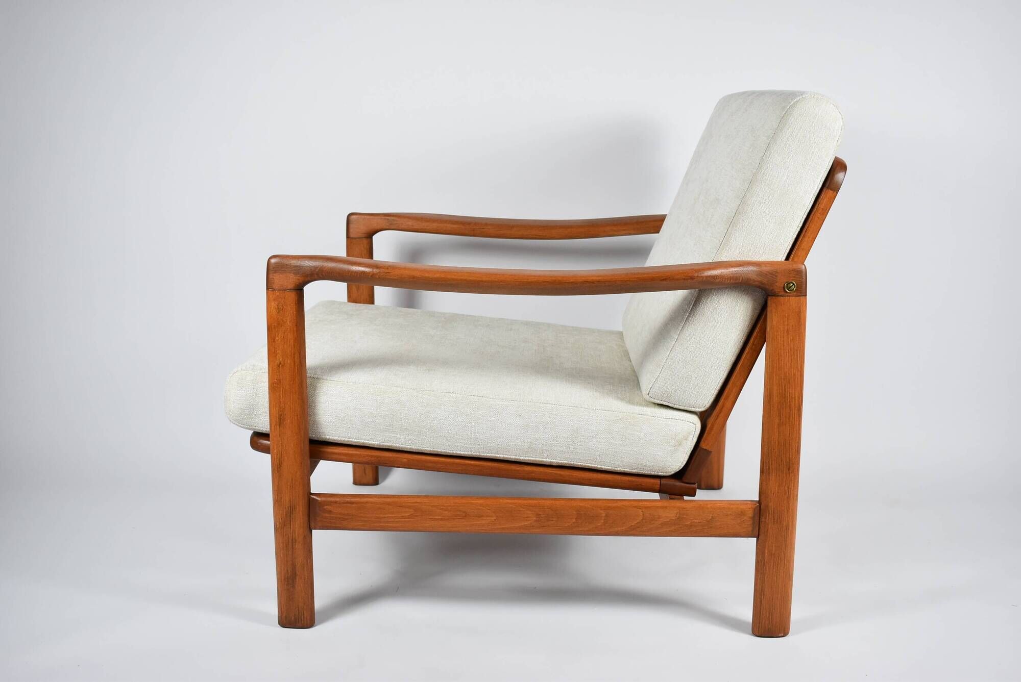 Fauteuil scandinave original Baczyk, années 1960, rénovation, beige, bois de teck