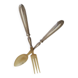 Salad servers in horn and silver metal