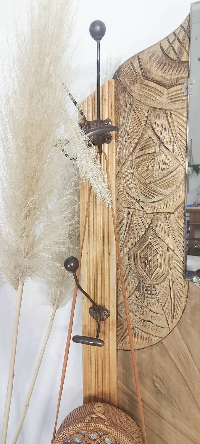 Art deco locker room