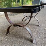 Table basse vintage en fer forgé et verre