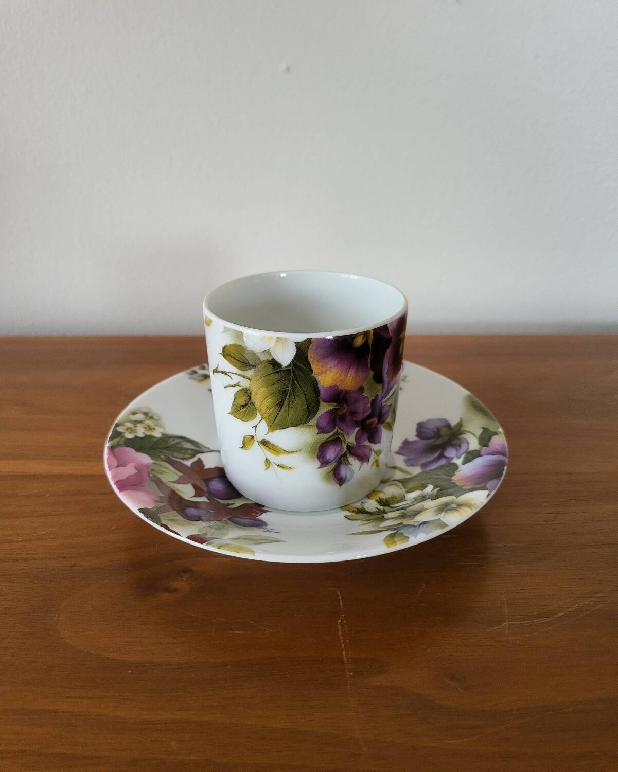 Porcelain Coffee Cup Bill Goldsmith Limoges "Victoria"