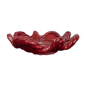 coupe en céramique rouge