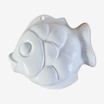 Moule en céramique blanche forme poisson West Germany