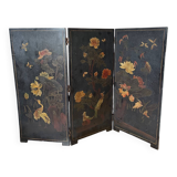 Japanese screen with 3 painted wooden panels