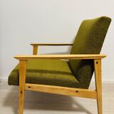 Fauteuil de salon du milieu du siècle de Tchécoslovaquie des années 1970