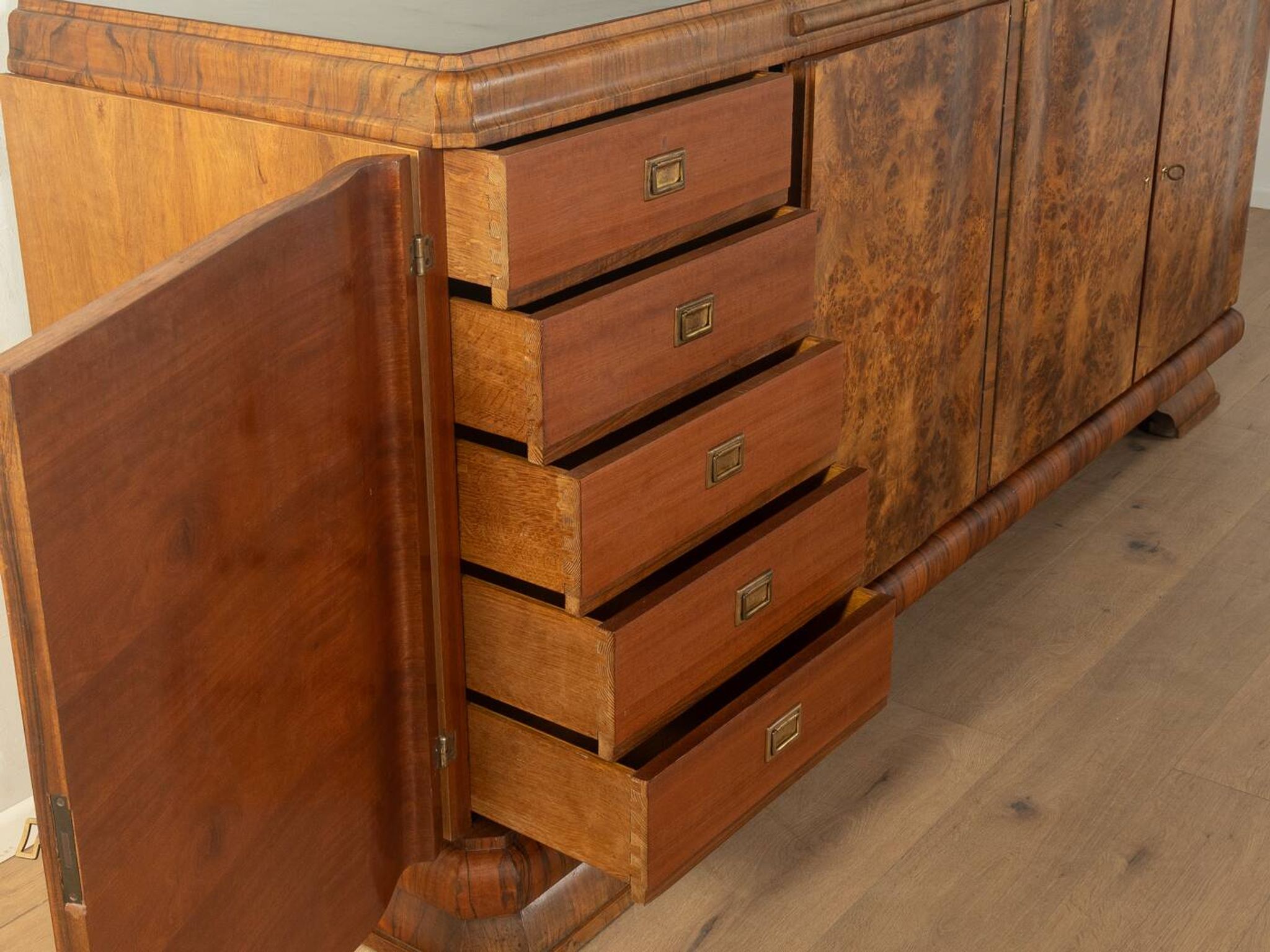 Art déco Sideboard