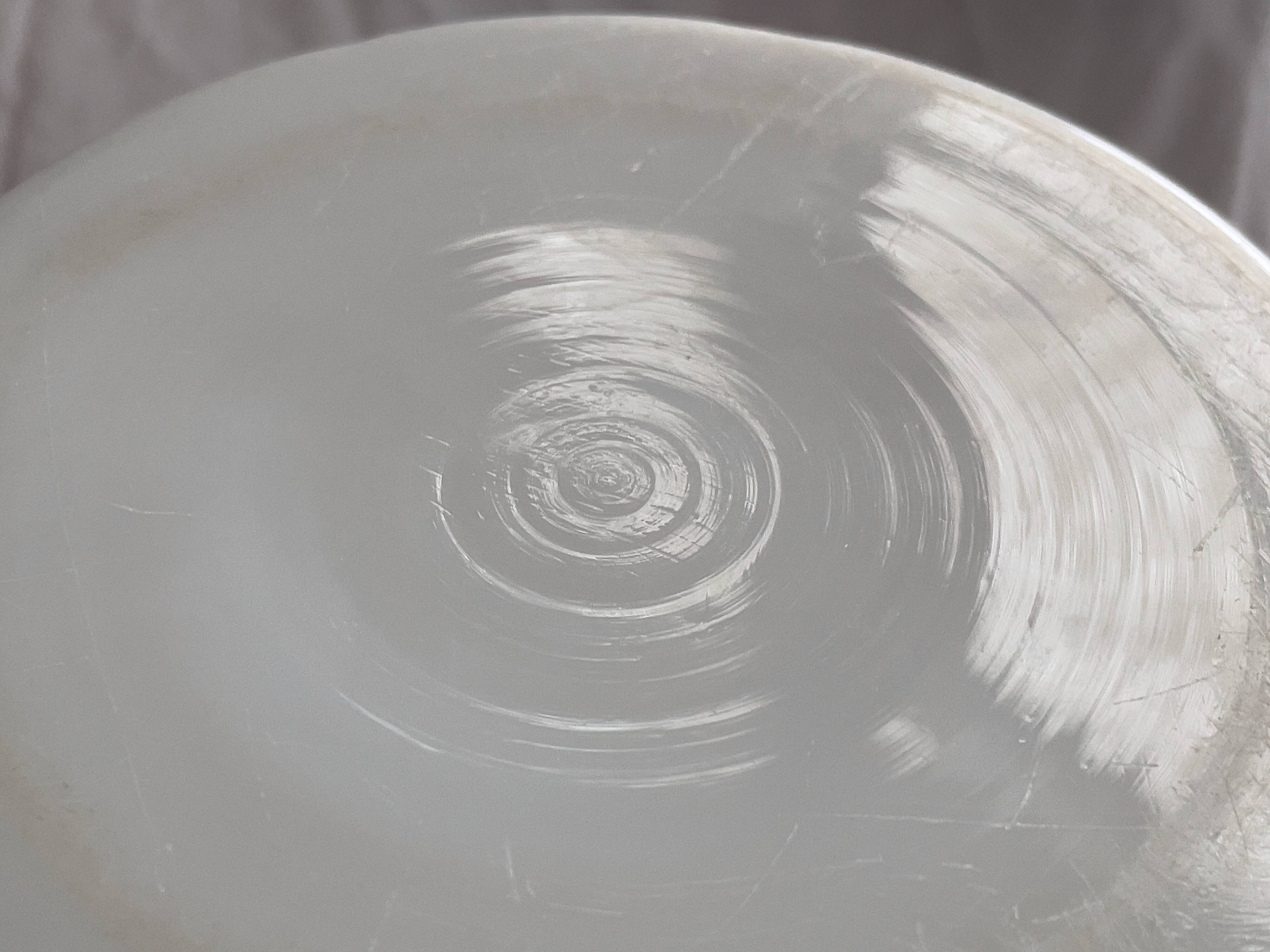 Grand Vase Opaline 19ème Siècle décor à l'antique