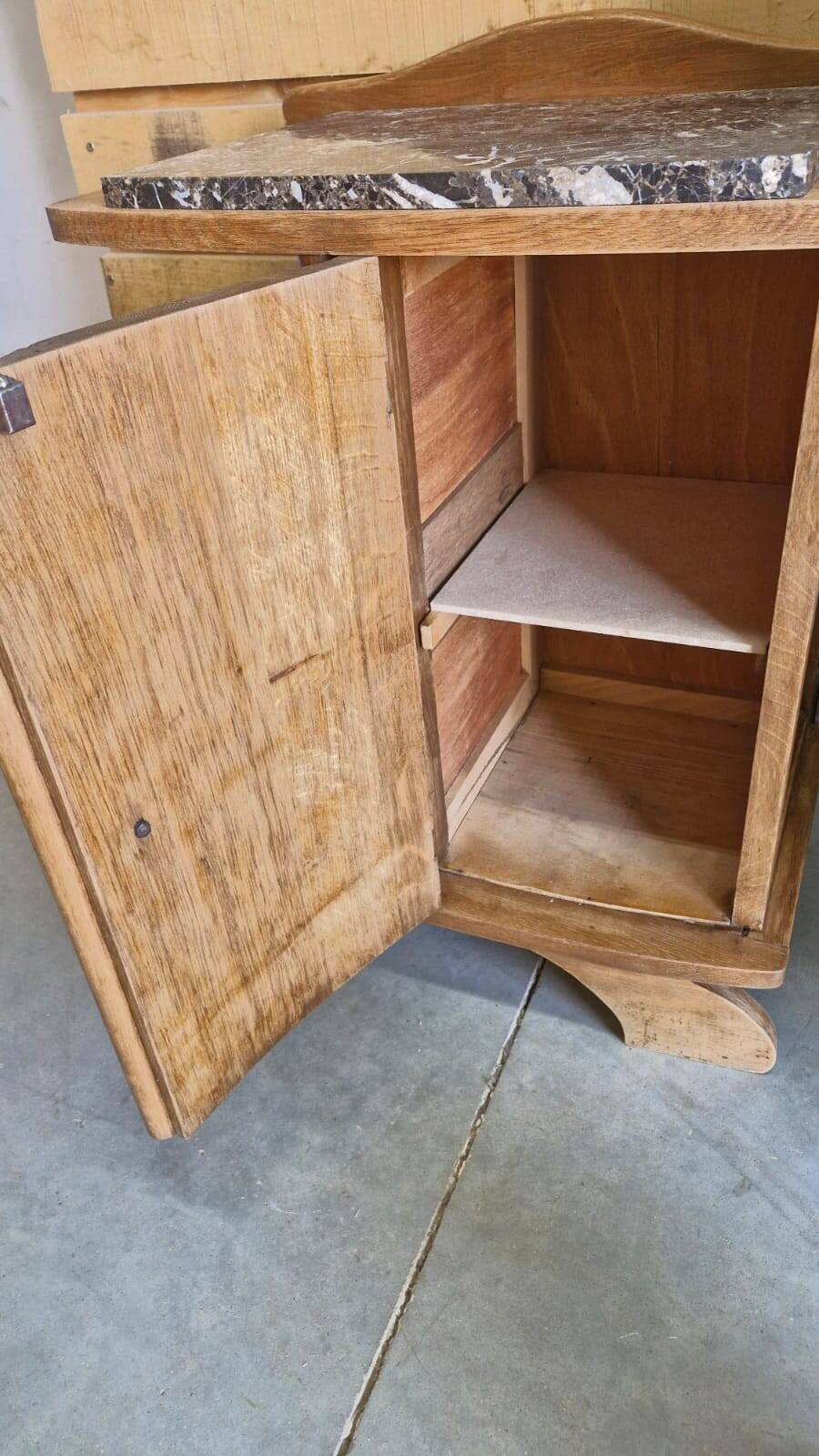 Bedside table