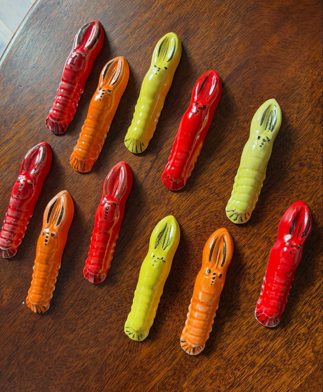 Crayfish knife holder